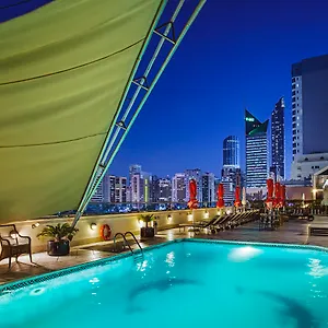 5* מלון Corniche